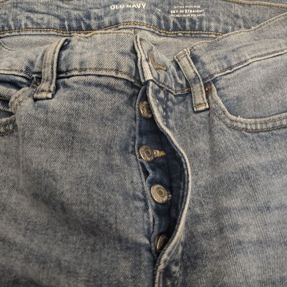 Old Navy Extra High Rise Sky-Hi Straight Jeans Distressed Womens 10 Button Fly - Picture 4 of 6